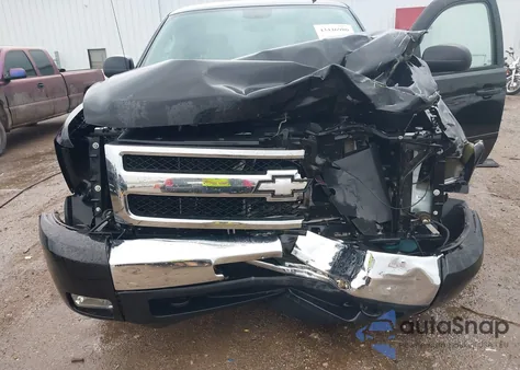 2011 Chevrolet Silverado 1500 Lt from USA, damaged, VIN 1GCRKSE39BZ366070